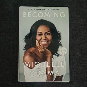 Becoming - Michelle Obama Hardcover Book NY Times Bestseller